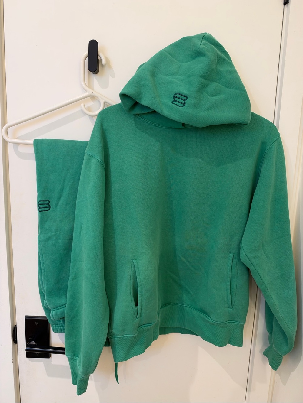 The Super™ Fleece Relaxed Hoodie & Sweats Set